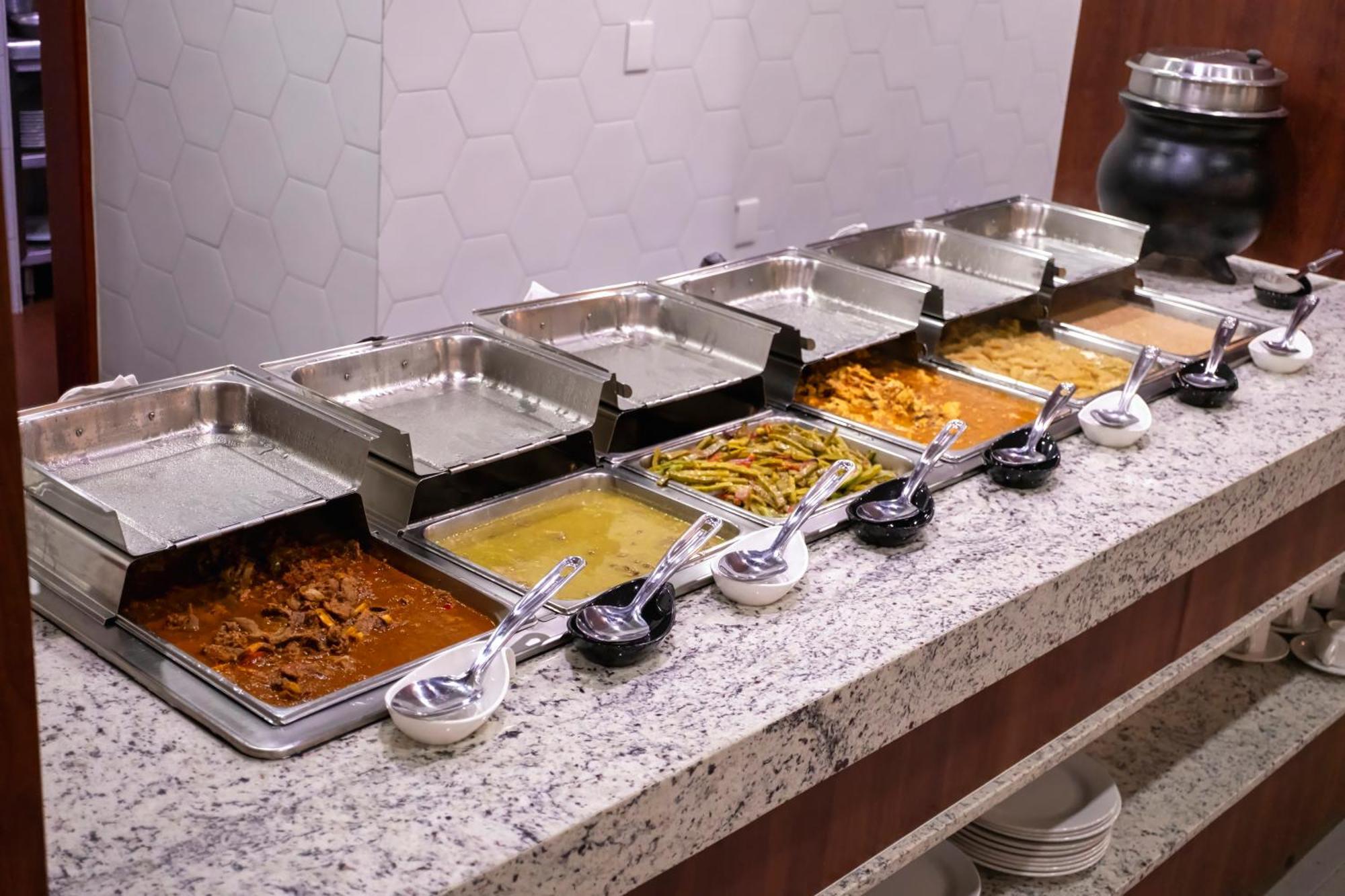 Holiday Inn Uruapan By Ihg Exterior foto